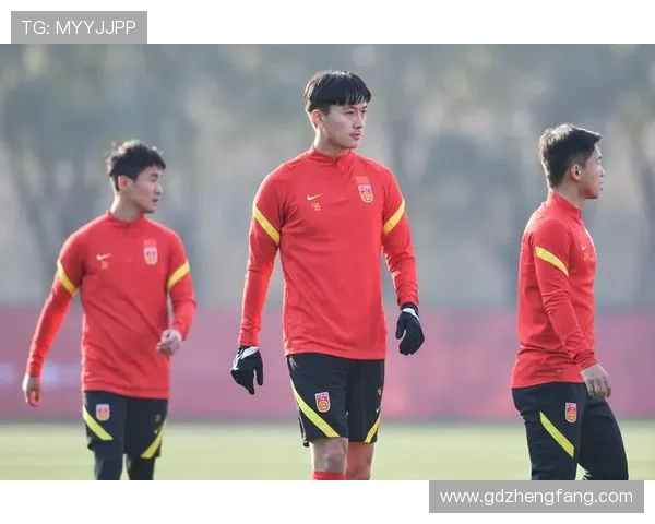 国家队新帅亮相带队首战告捷引发全国球迷持续热议